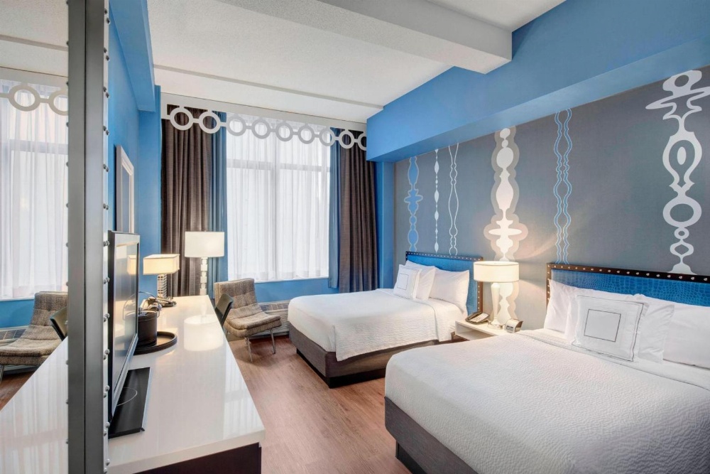 Fairfield Inn & Suites by Marriott Chicago Downtown/Magnificent Mile